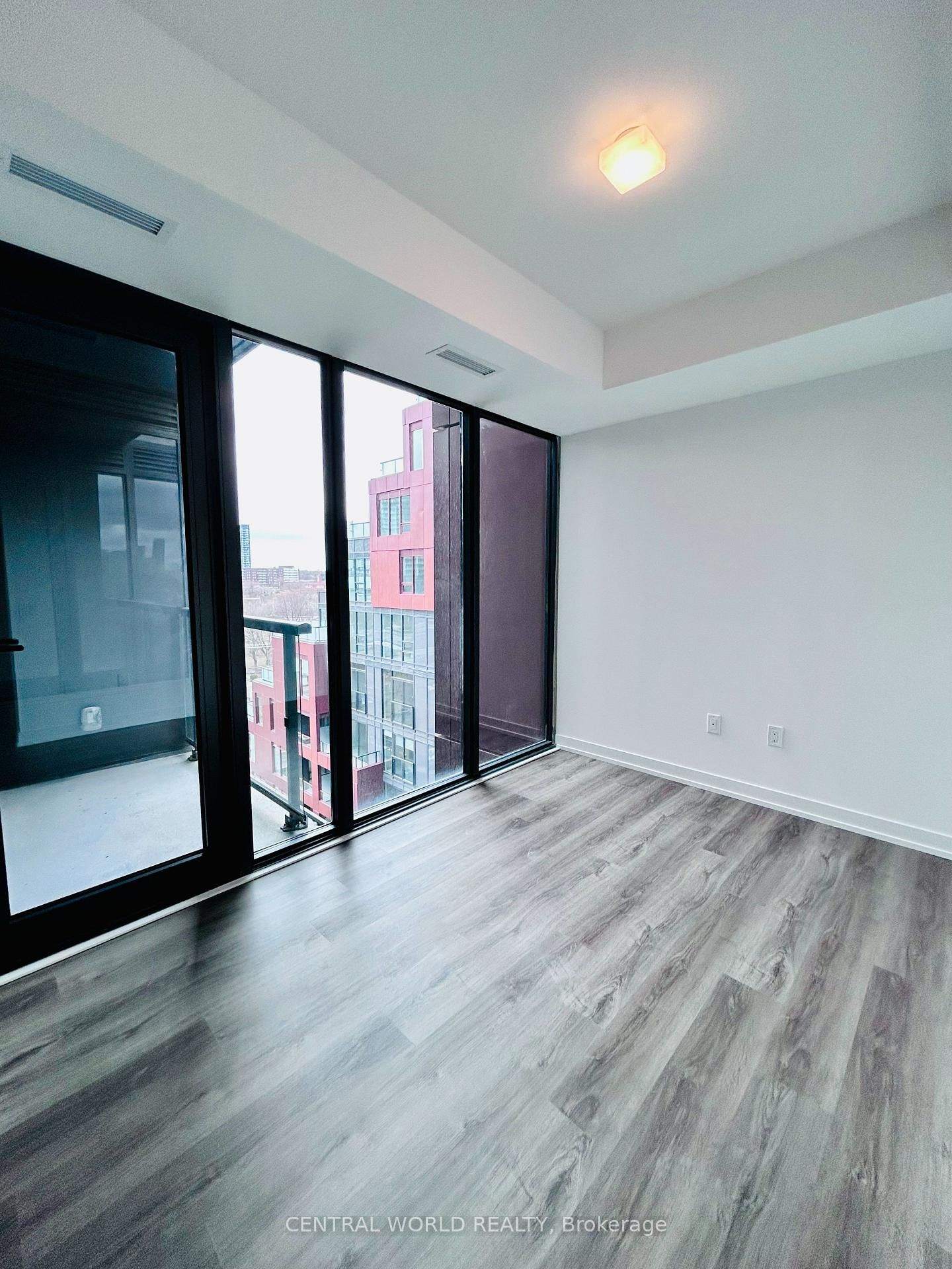 Condo 1+1 rent (Downtown Distillery) - photo 4