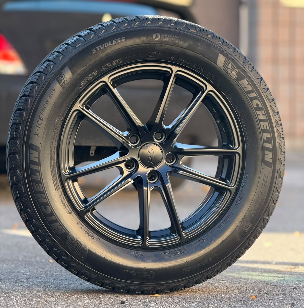 NEW 17”VW Tiguan/Audi Q3 rims(5x112)+225/65/R17 Michelin snow
