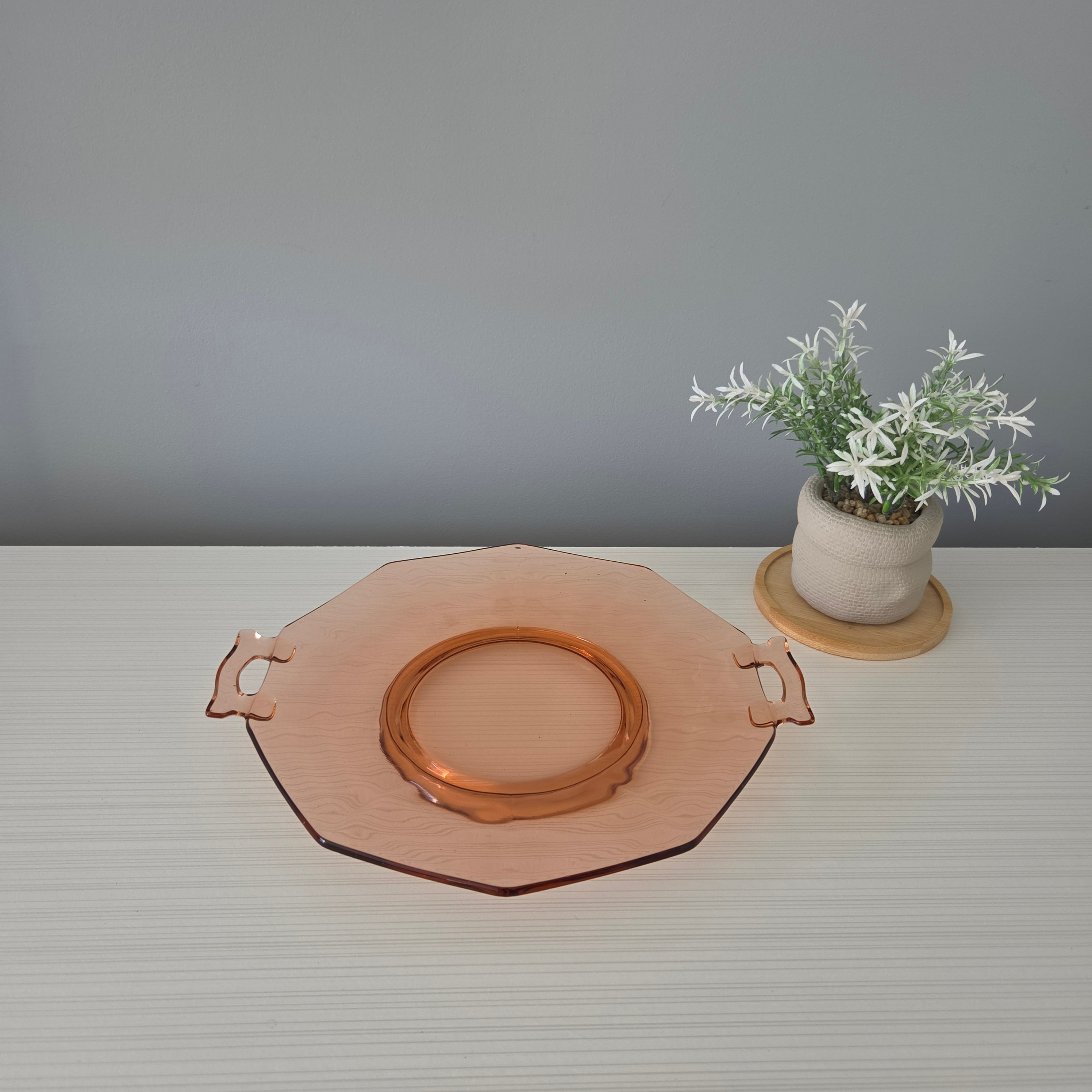 Vintage Pink Depression Glass Sandwich Platter - Pre-Loved! ✨