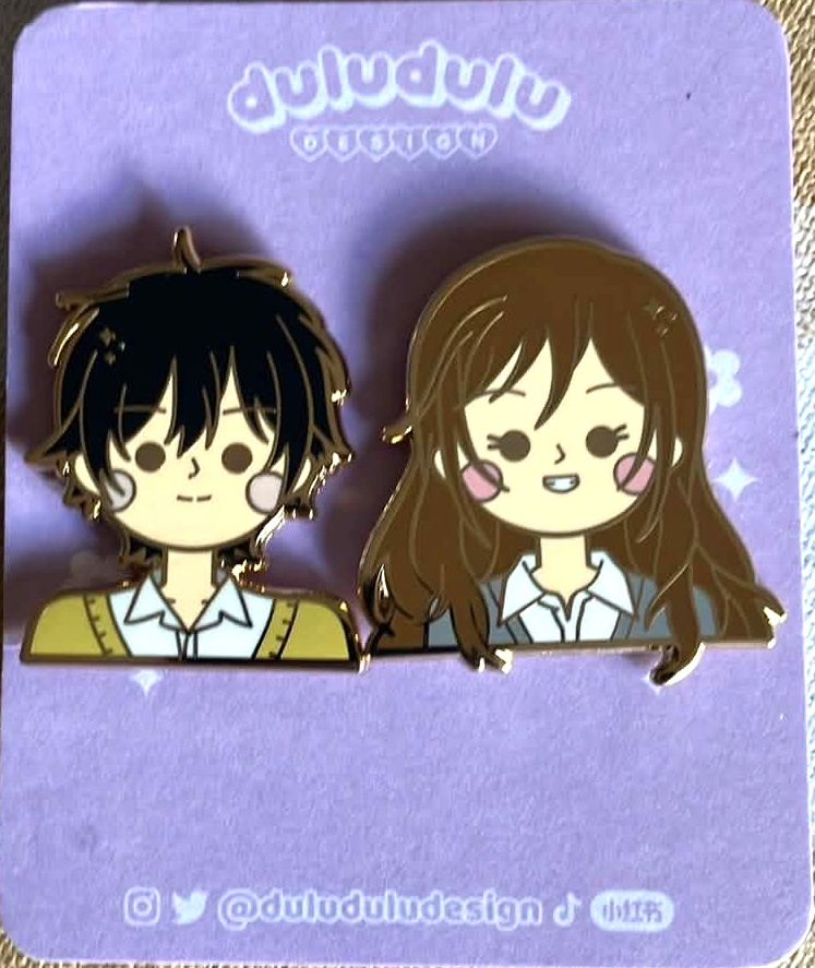 Enamel Pins Izumi and Kyoko from Horimiya by duludulud (New)
