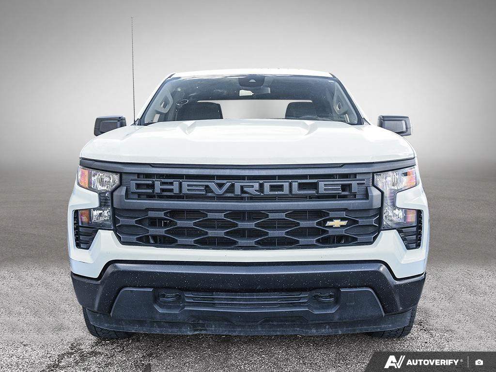 2022 Chevrolet Silverado - photo 2