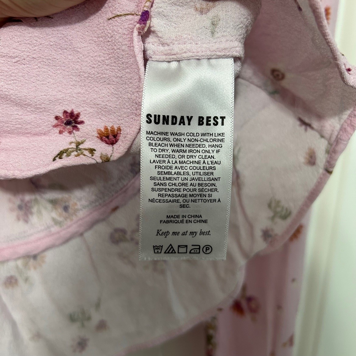 Sunday Best Pink Floral Wrap Top – Size S, Like New - photo 4