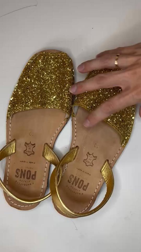 Avarca Pons Sandals Gold Glitter Size 10US/EU 40 EUC - photo 3