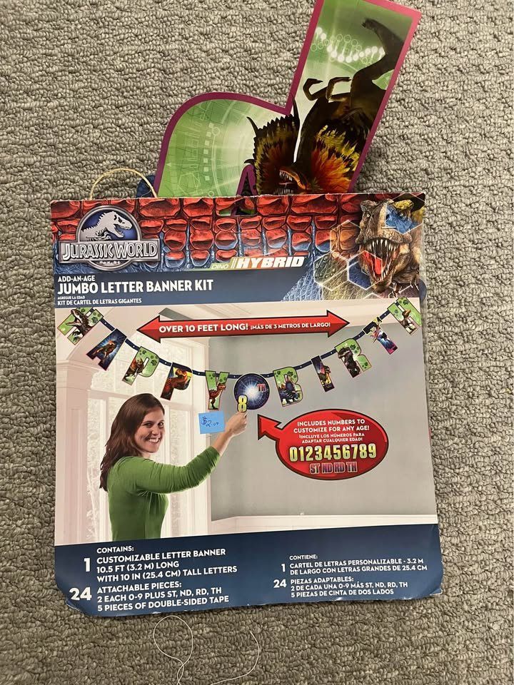 Jurassic World Dino Hybrid Add-An-Age Jumbo Letter Banner Kit
