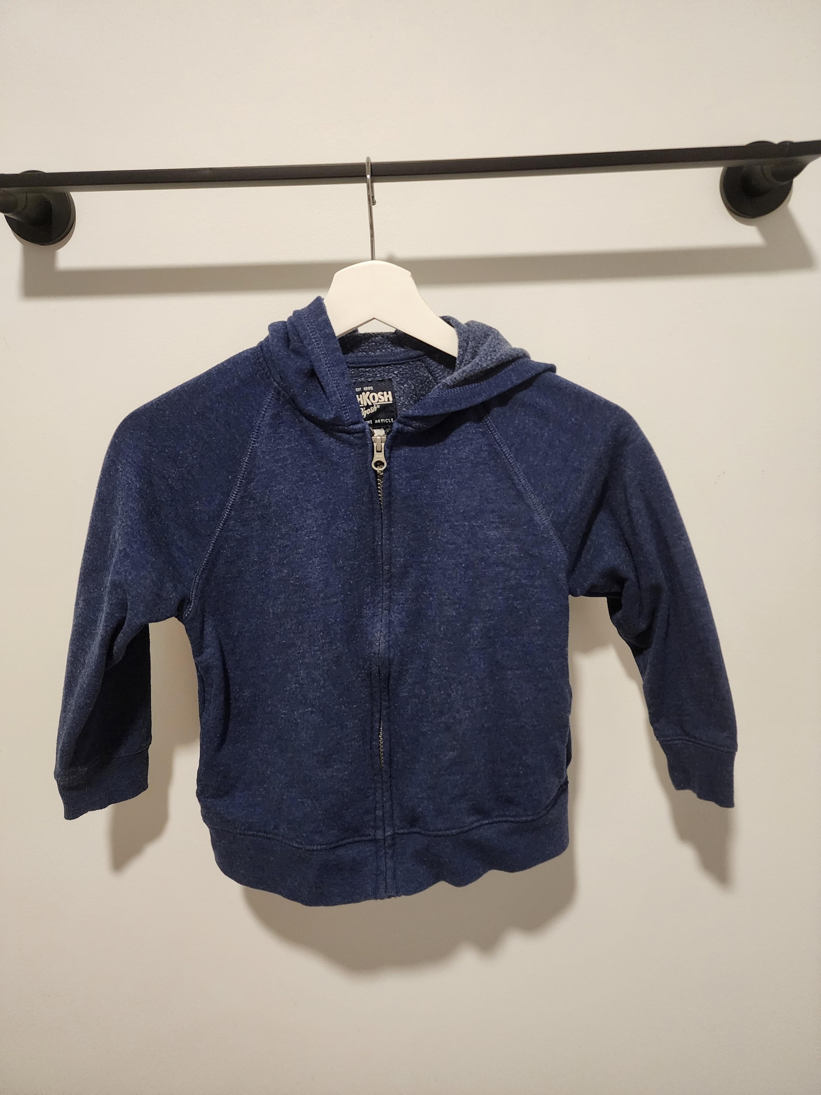 Kids age 6/6A hoodie (Measurements in description)