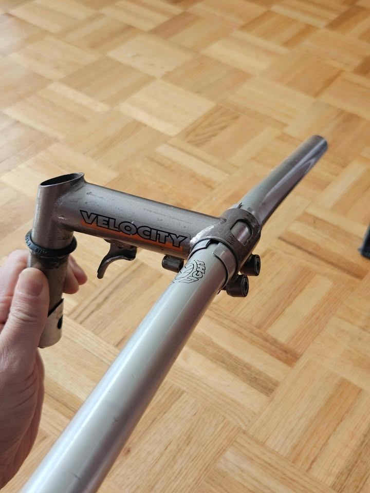 Kona Velocity Stem and Race Light Handlebars - photo 2