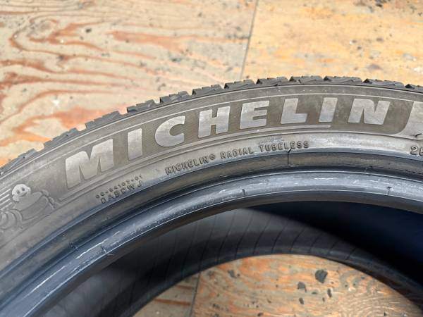 1 x single 285/45/22 M+S Michelin X-Ice Snow SUV w 60% tread - photo 4