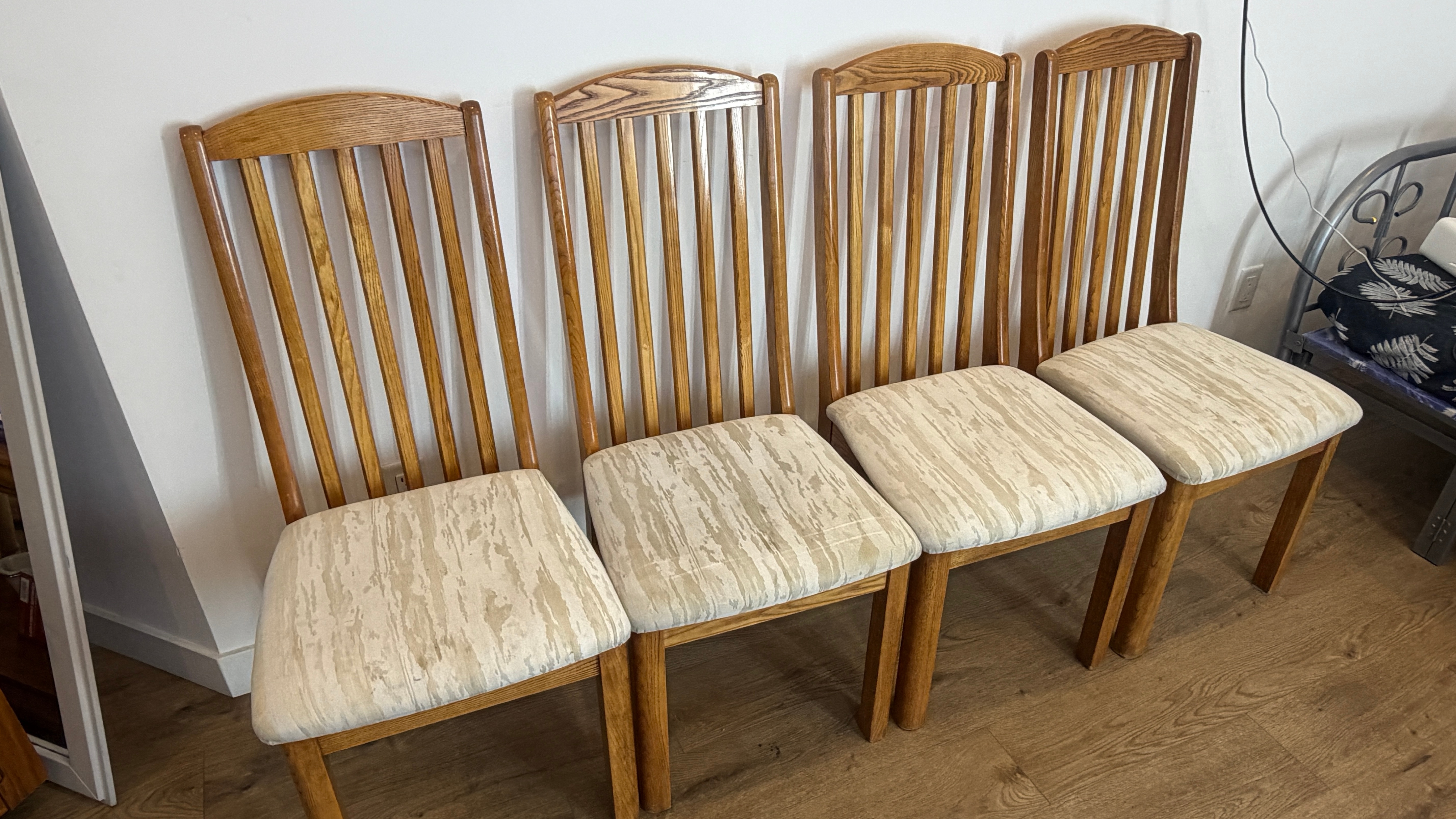 Extendable Dining Table Set with 4 Chairs - photo 3