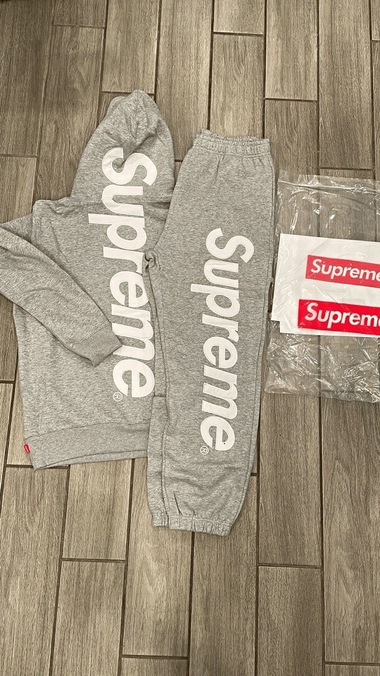 Supreme Tracksuit - Grey