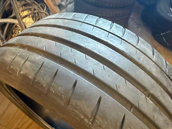1 X single 235/35/19 92Y XL Michelin Pilot Sport 4S with 70% - photo 3