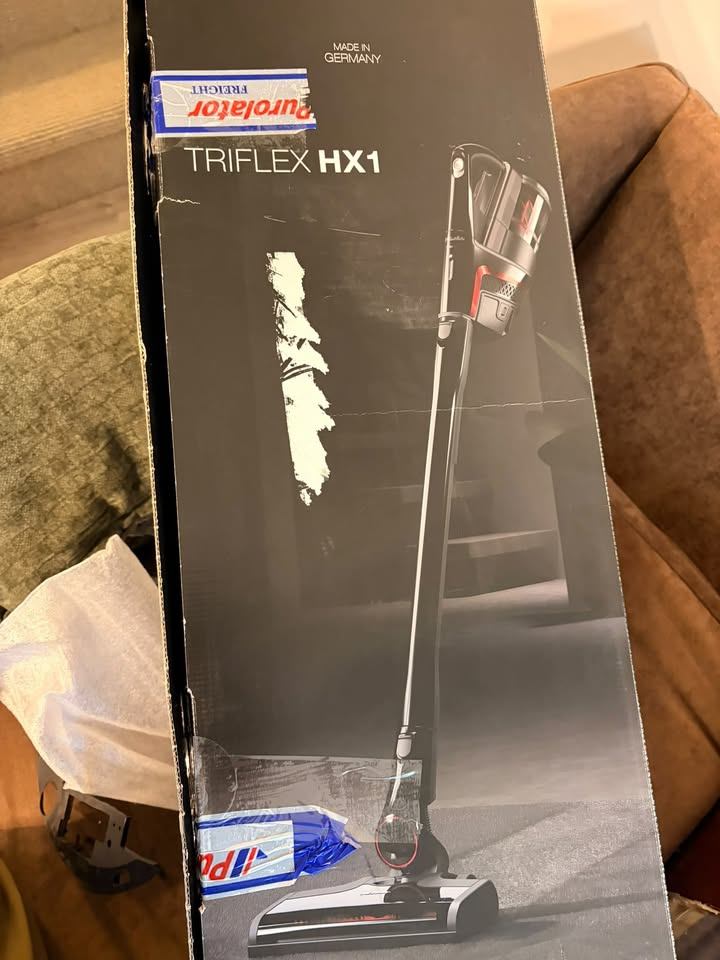 Miele Triflex HX1 Facelift Vacuum | PRICED TO MOVE - photo 2