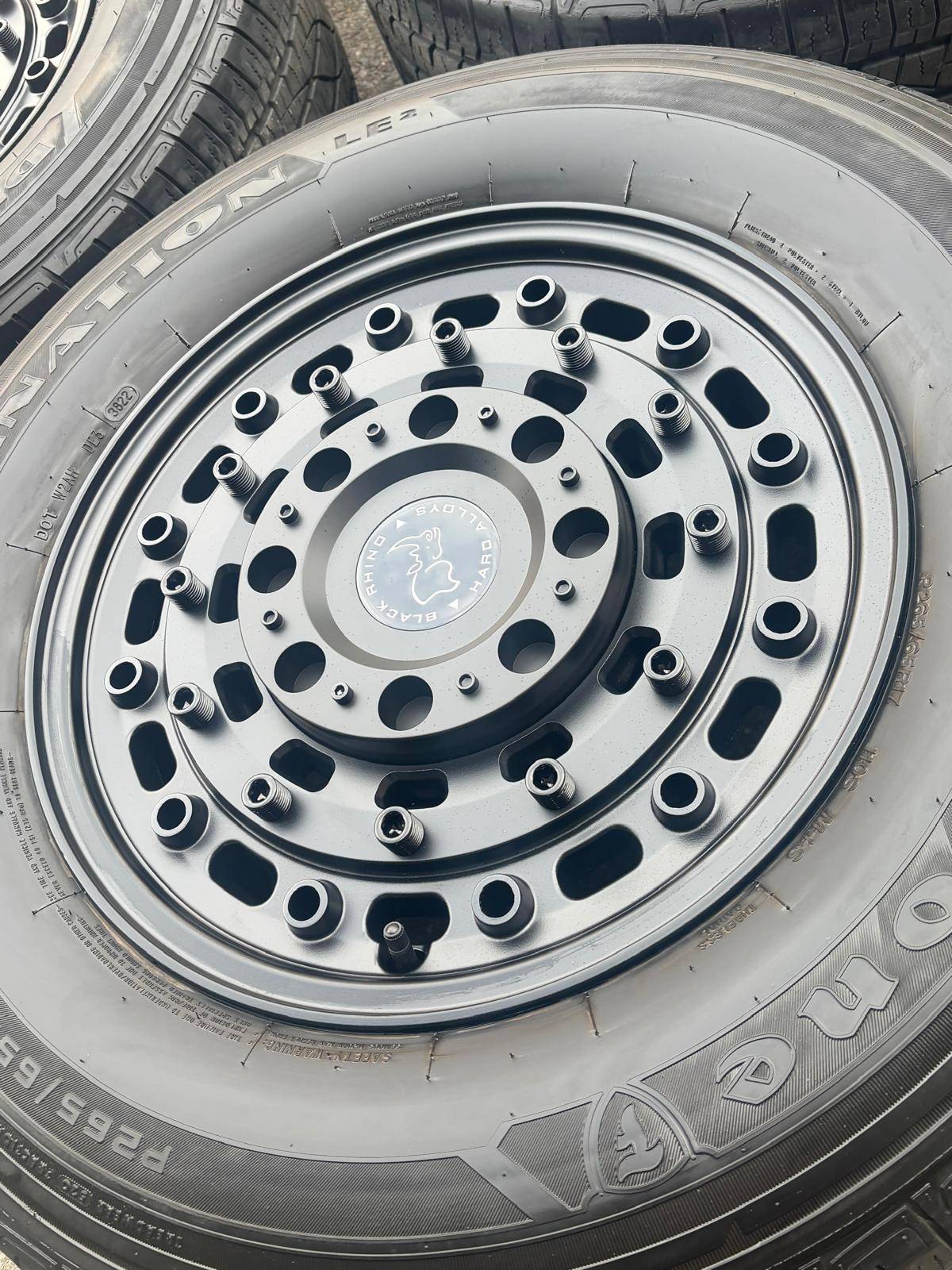 NEW 17"BlackRhino(5x120)+used Firestone A/S-Pilot/MDX/X5/RangeR - photo 2
