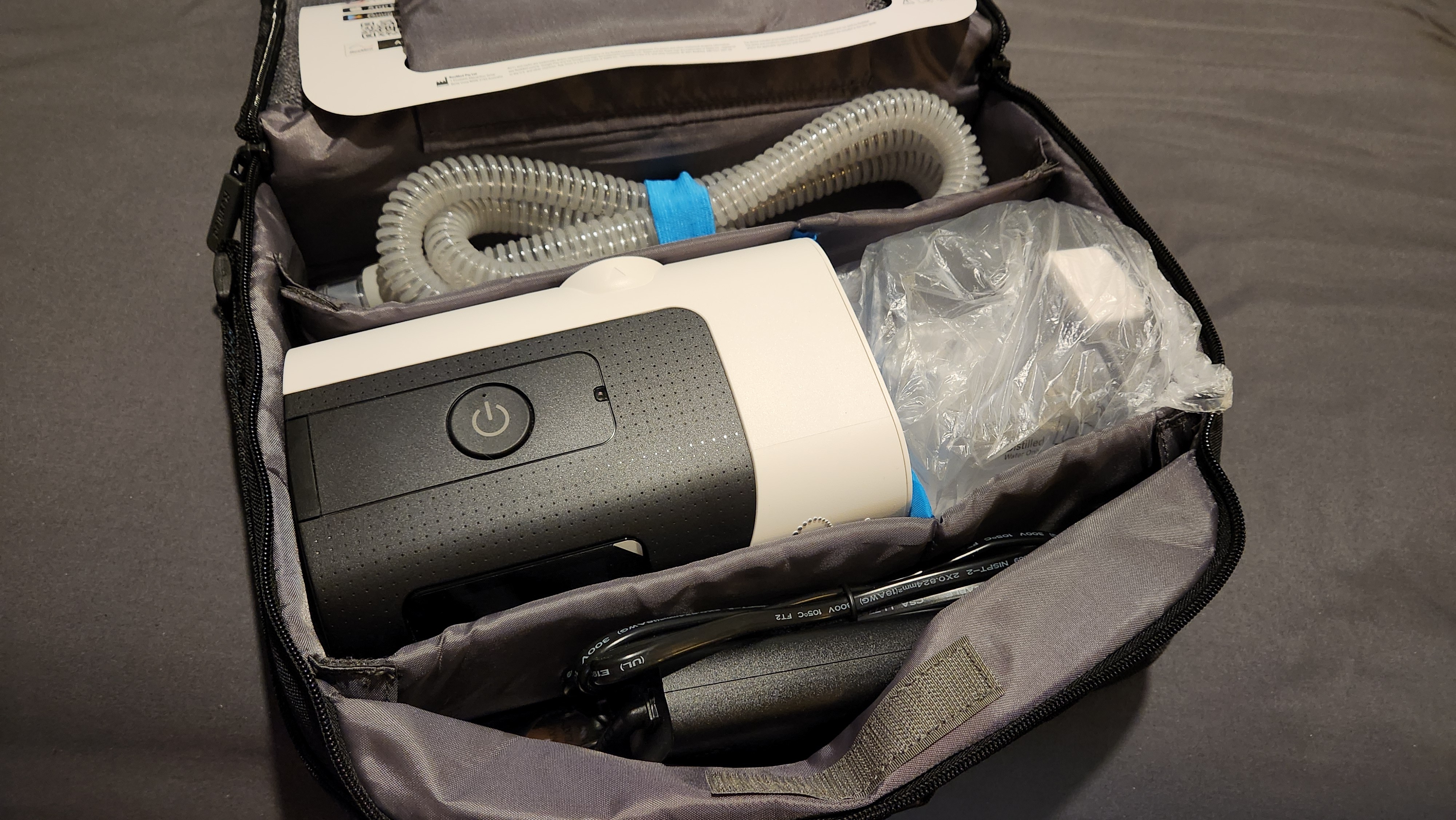 Resmed AirSense 11 CPAP machine - photo 4