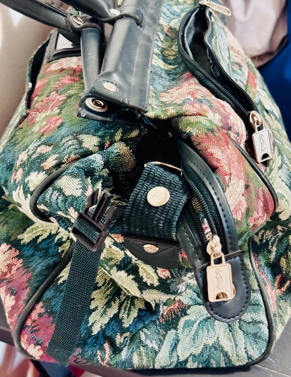 Atlantic floral travel bag - photo 4
