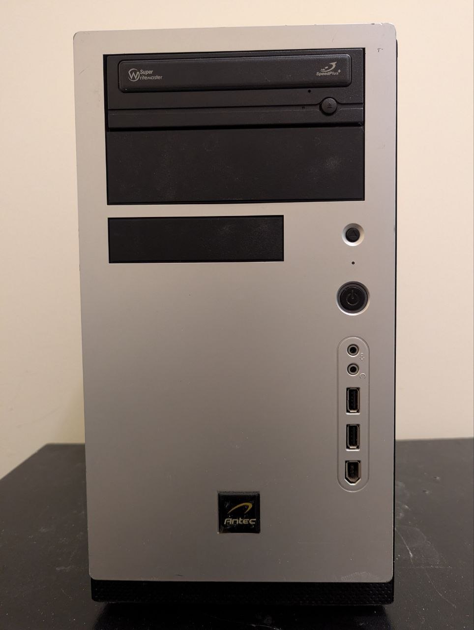 Antec Mini-Tower Case with 380W Power Supply - photo 2