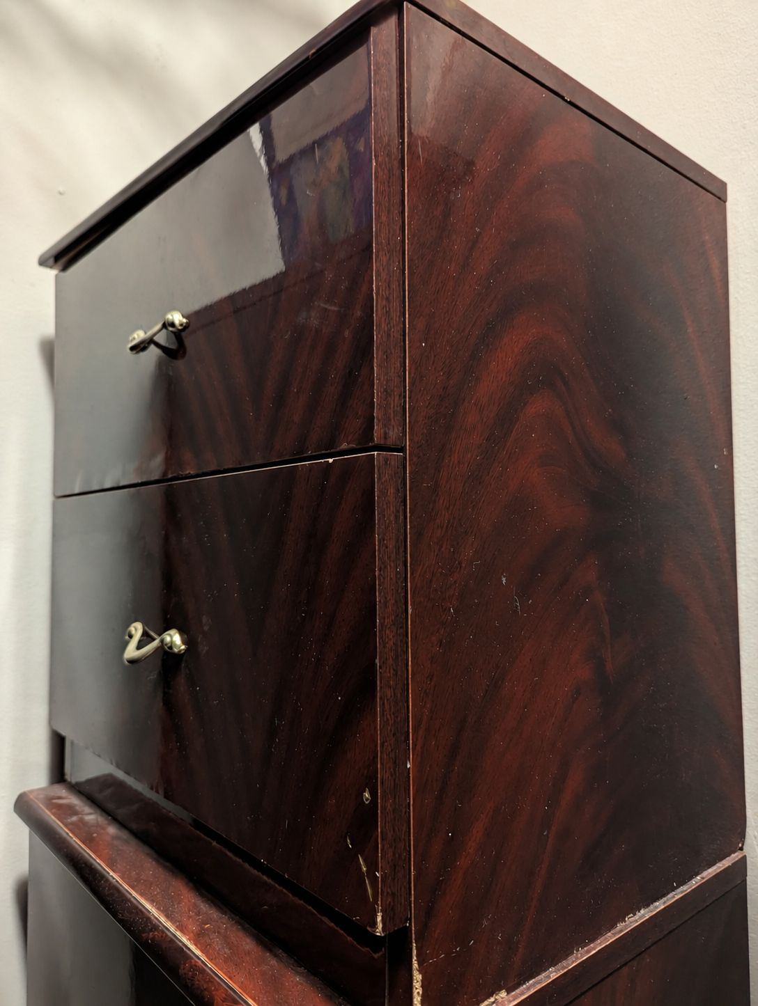 Moving Sale – 2-Pc Dark Wood Nightstand Set (fit 64)