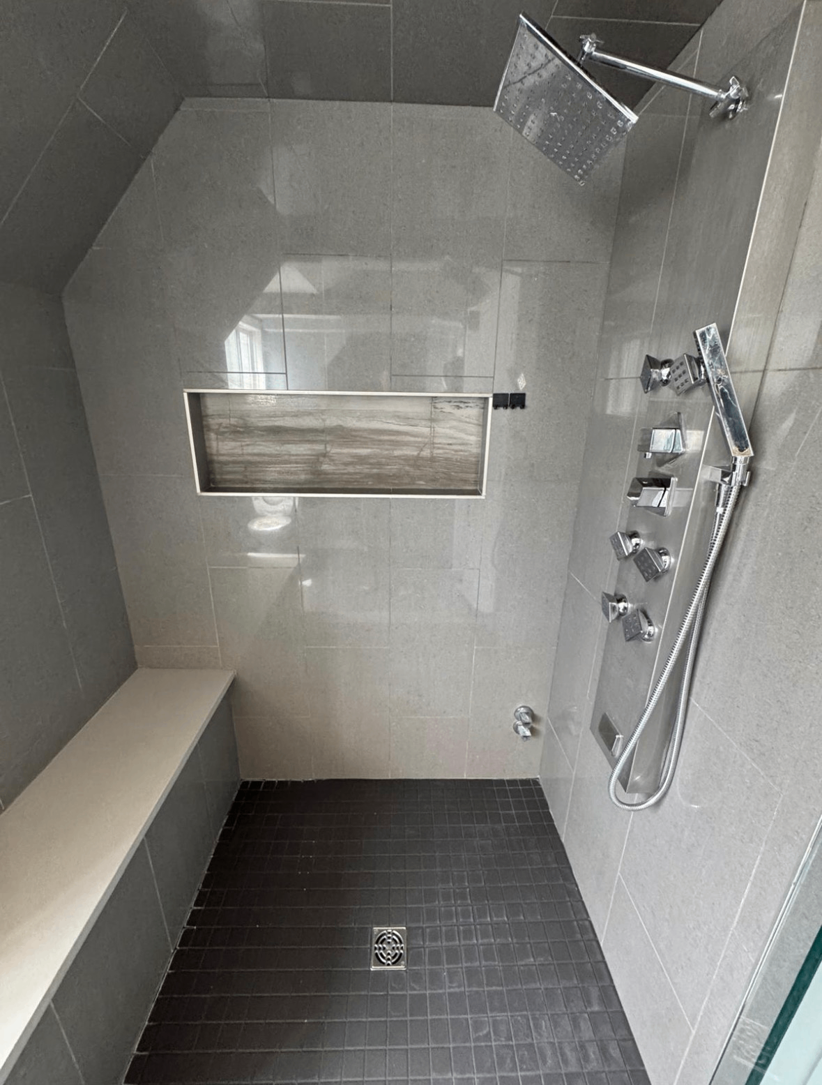 3 Bedroom 2 Bathroom House for Rent - photo 4