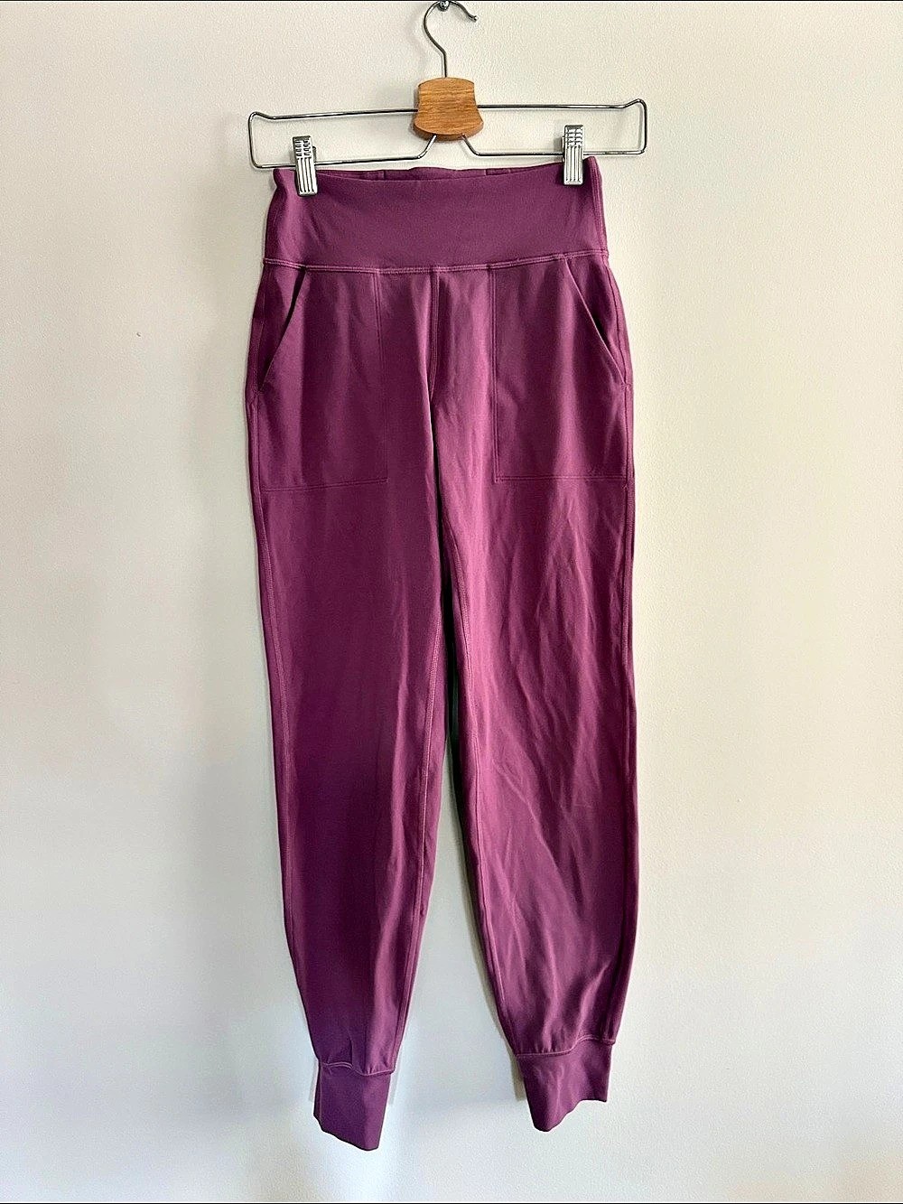 lululemon Align Jogger Pants in Plum