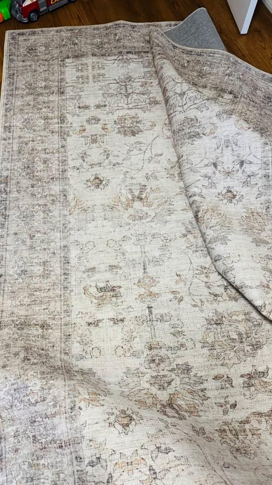 New - 8x10 Washable Area Rug / Carpet - Light Brown Vintage