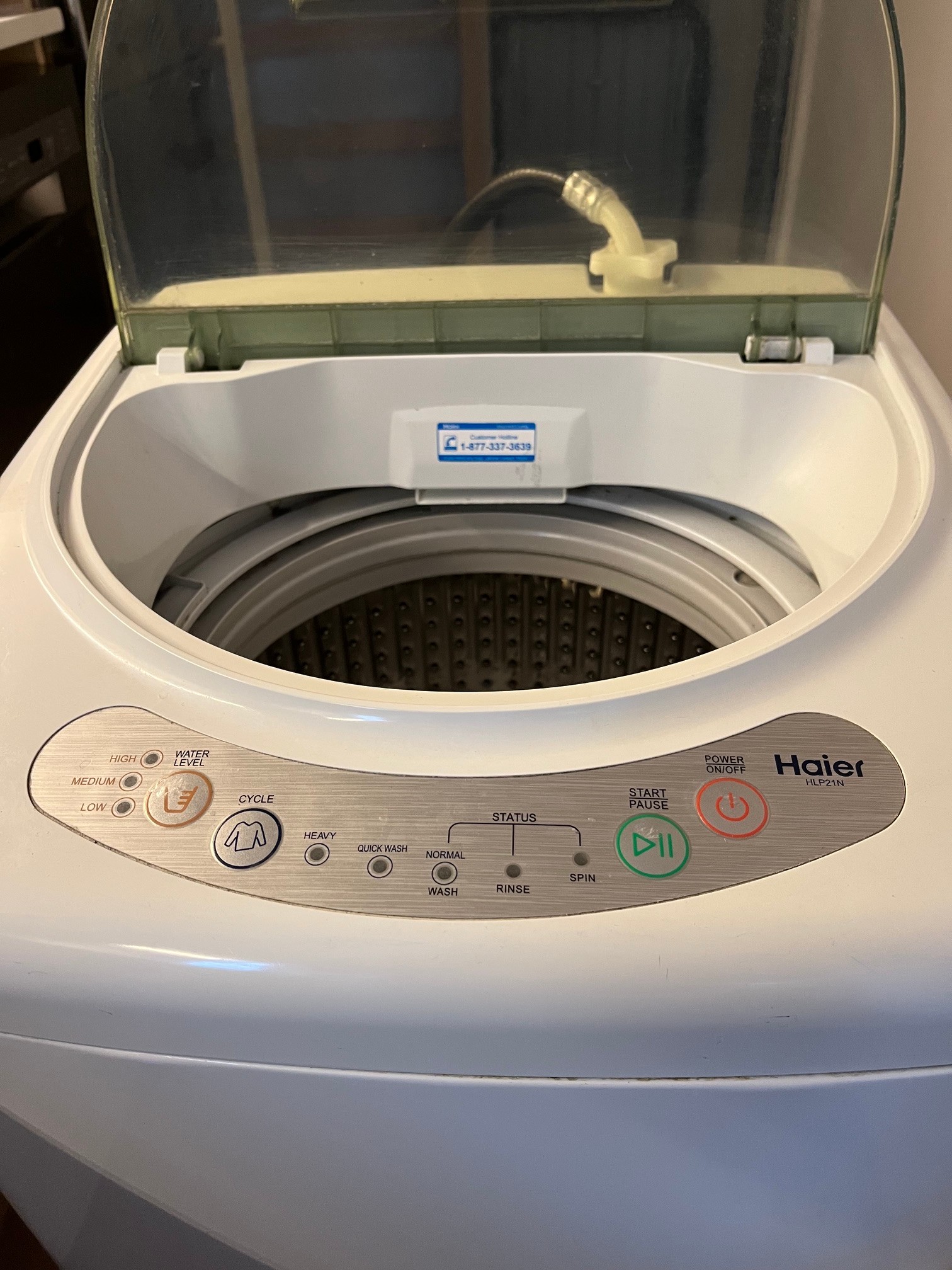 Portable HAIER Washing Machine - HLP21N - $140 - photo 3