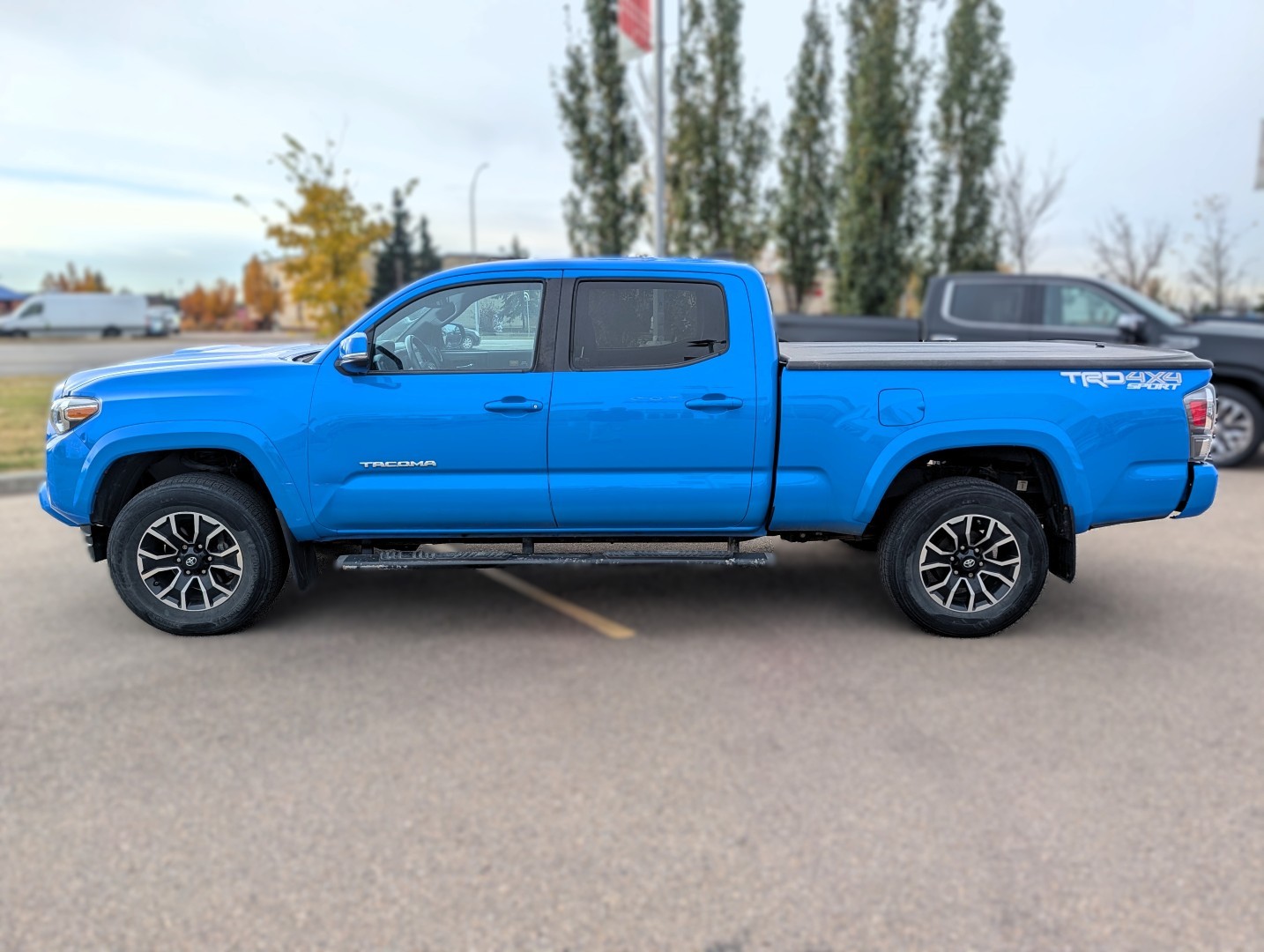 2020 Toyota Tacoma TRD Sport - photo 2