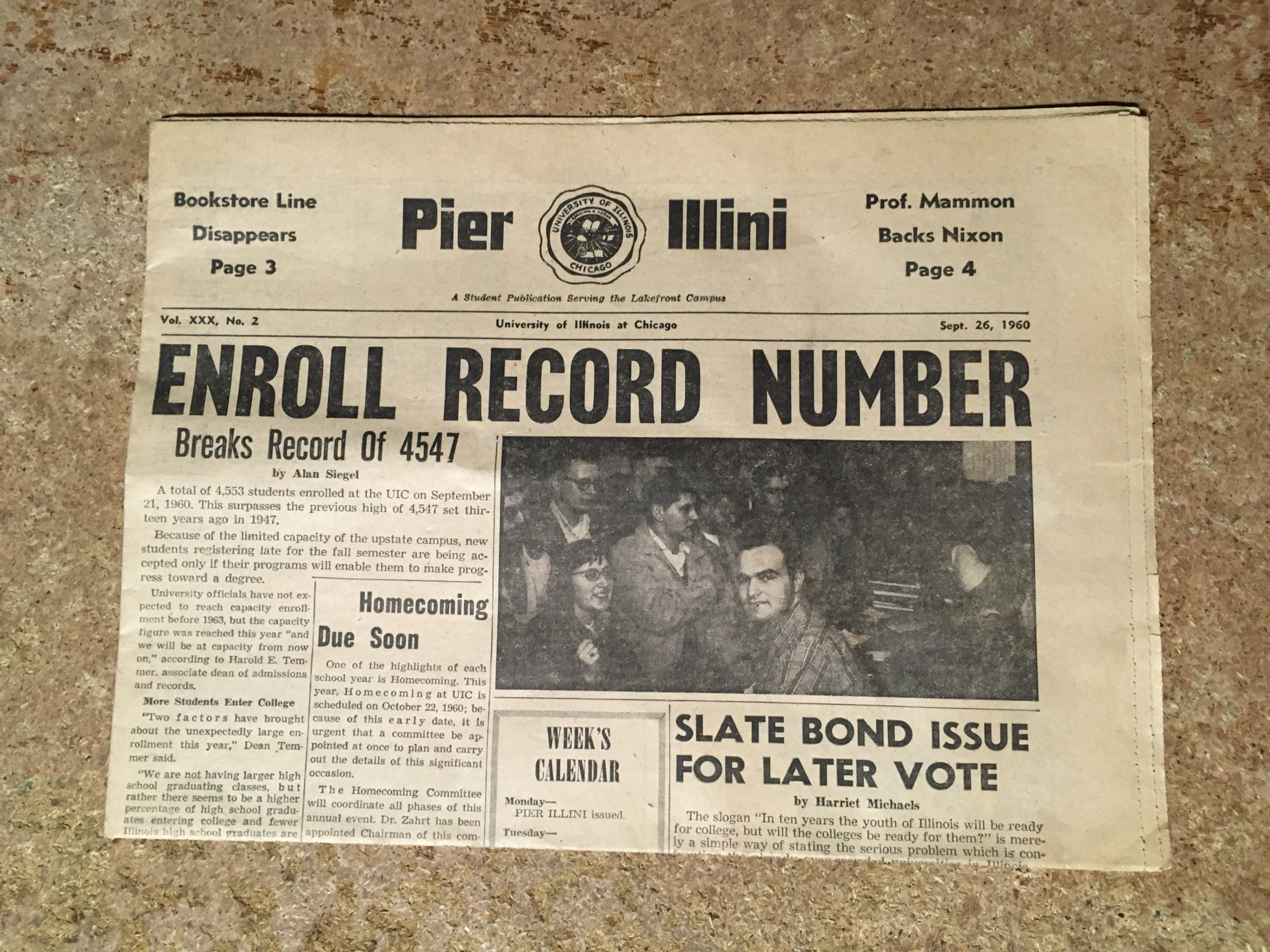 VINTAGE PIER ILLINI NEWSPAPER 9/26/1960 U OF ILLINOIS AT CHICAGO