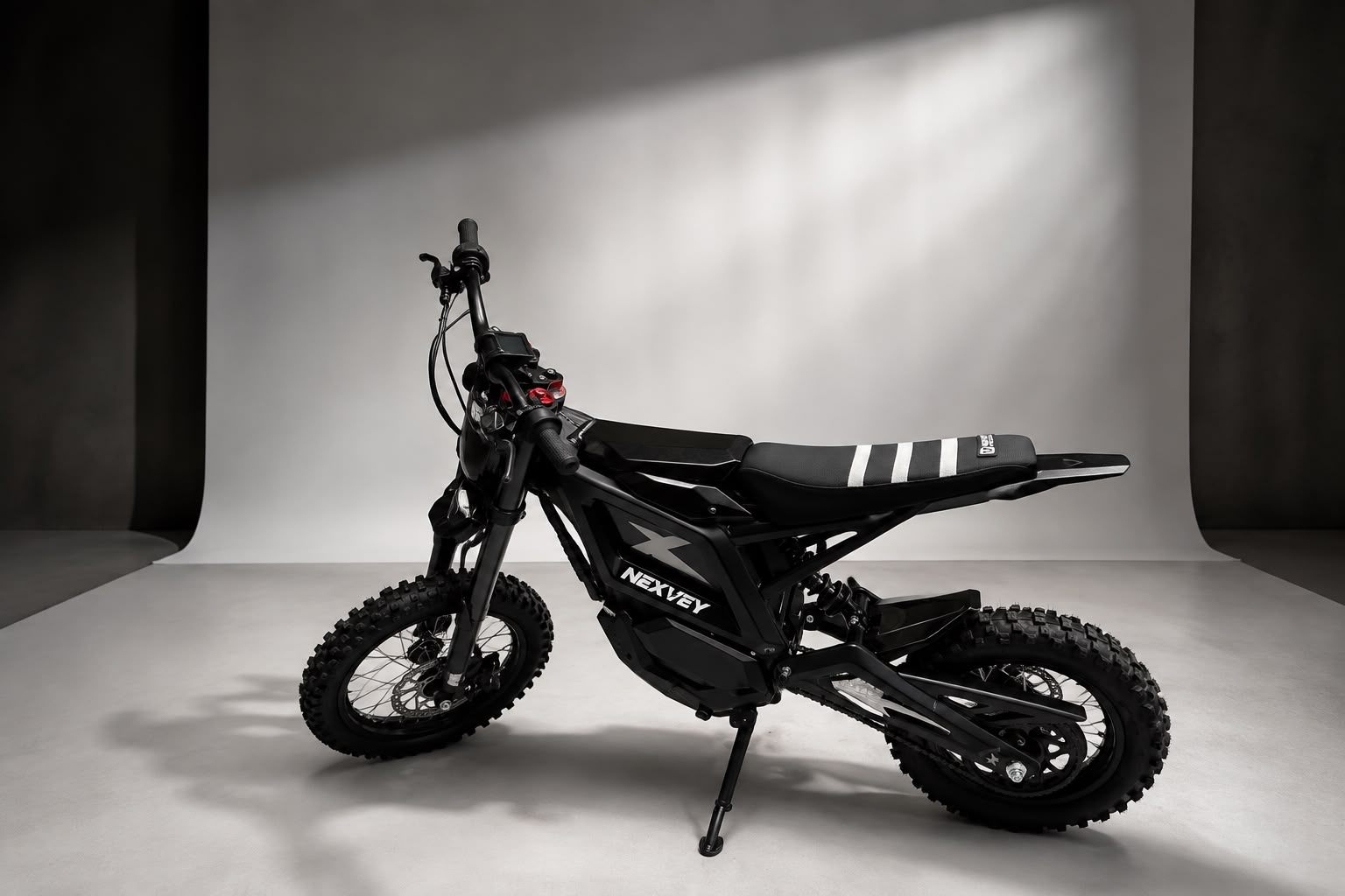Nexvey Flash Black Electric Dirt Bike – 48V - photo 2
