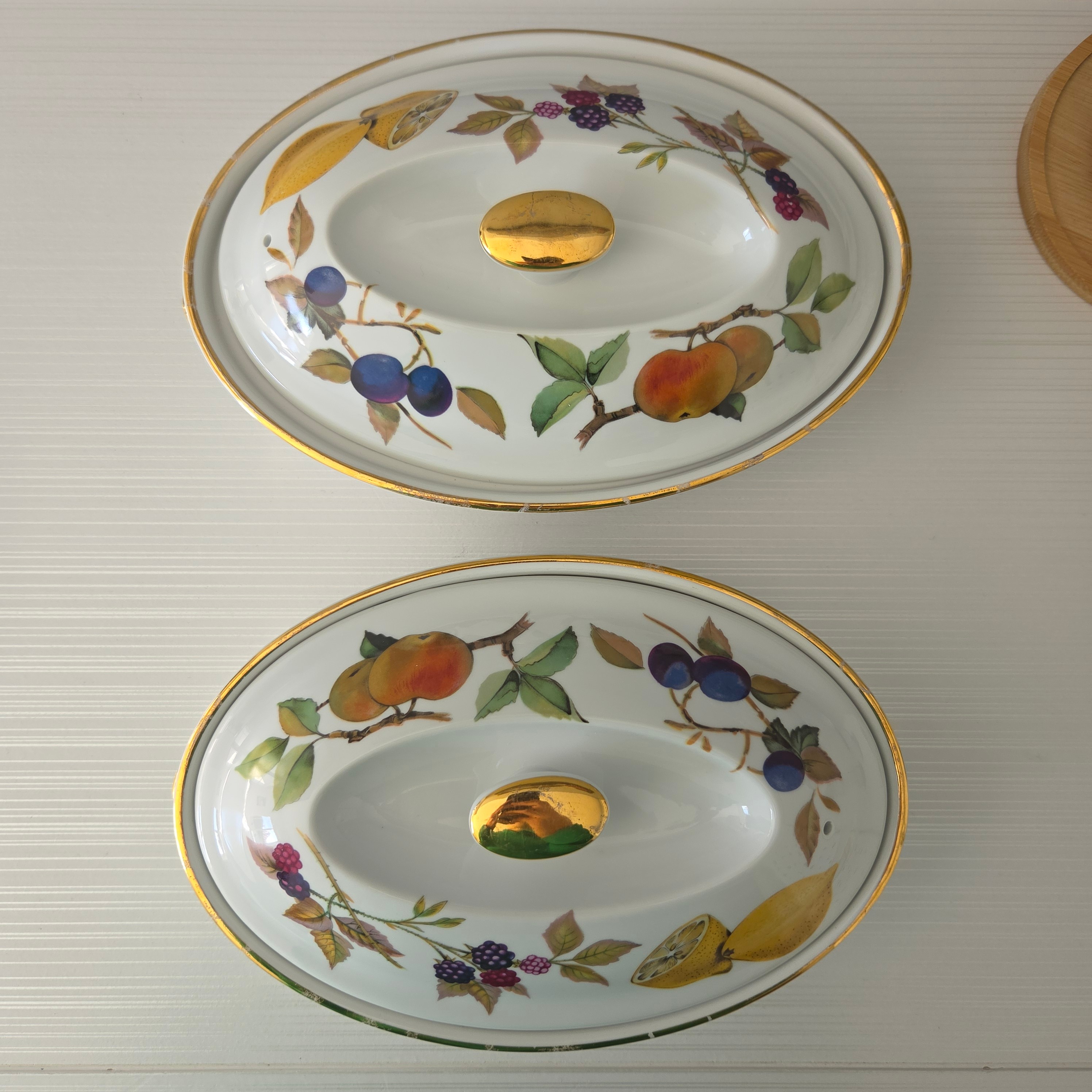 2 Royal Worcester Evesham Small Gold Casseroles - Pre-Loved! ✨ - photo 5