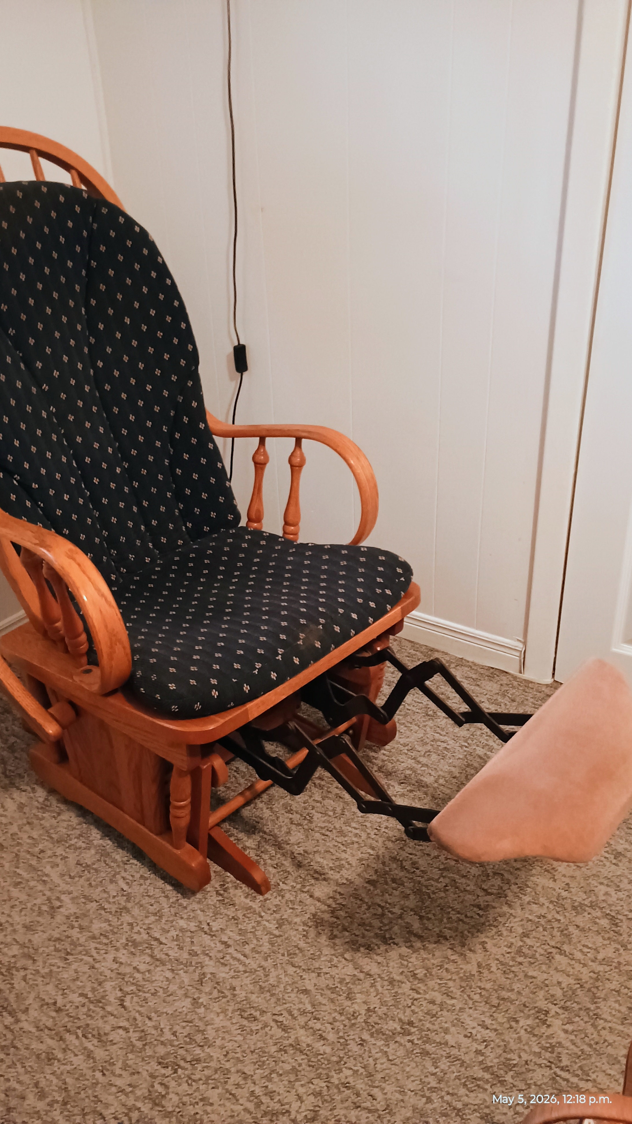 GLIDER ROCKER RECLINER - photo 5