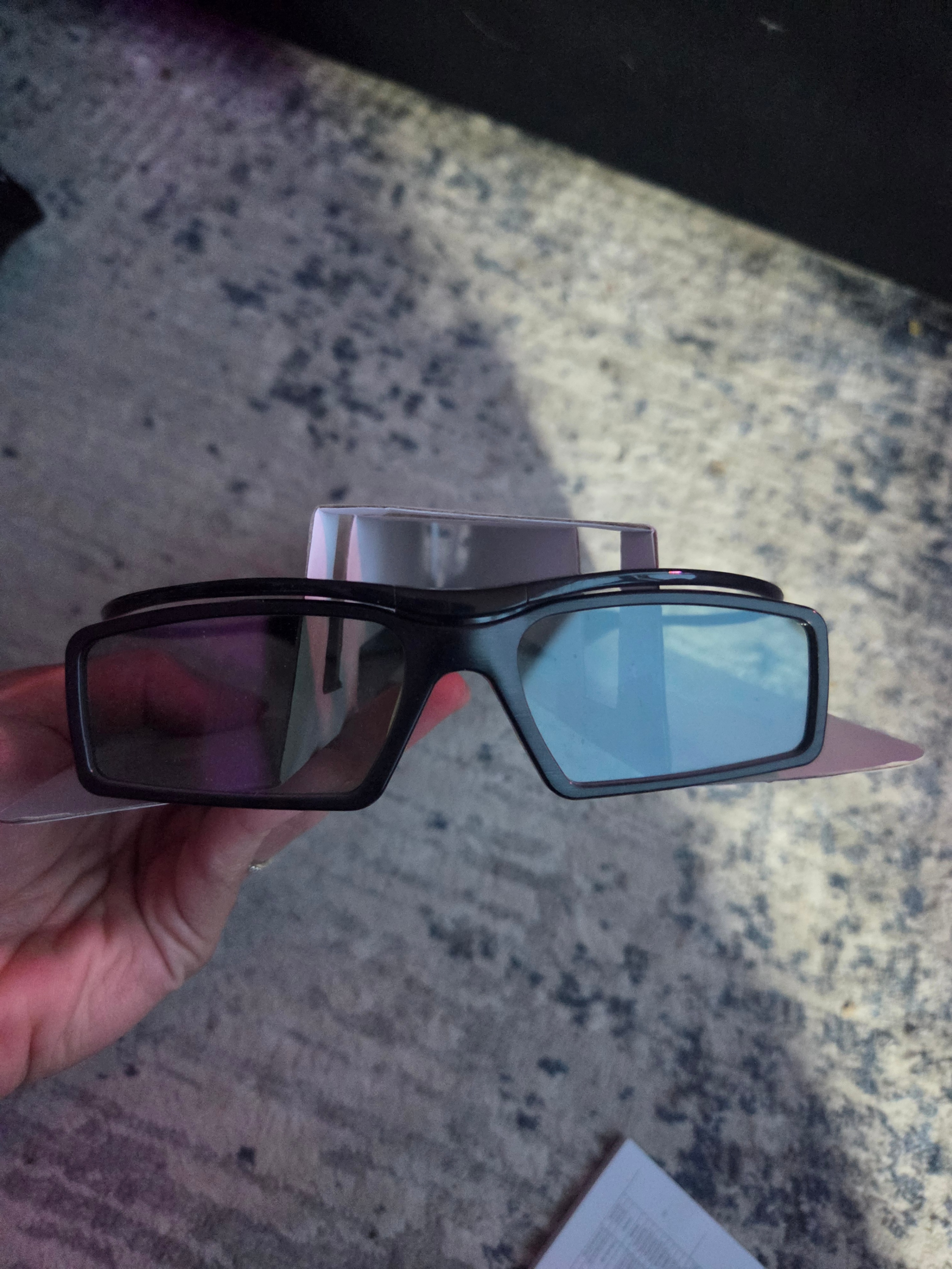 Samsung SSG-5100GB/XC Ultra -Light Weight Active 3D Glasses - photo 2
