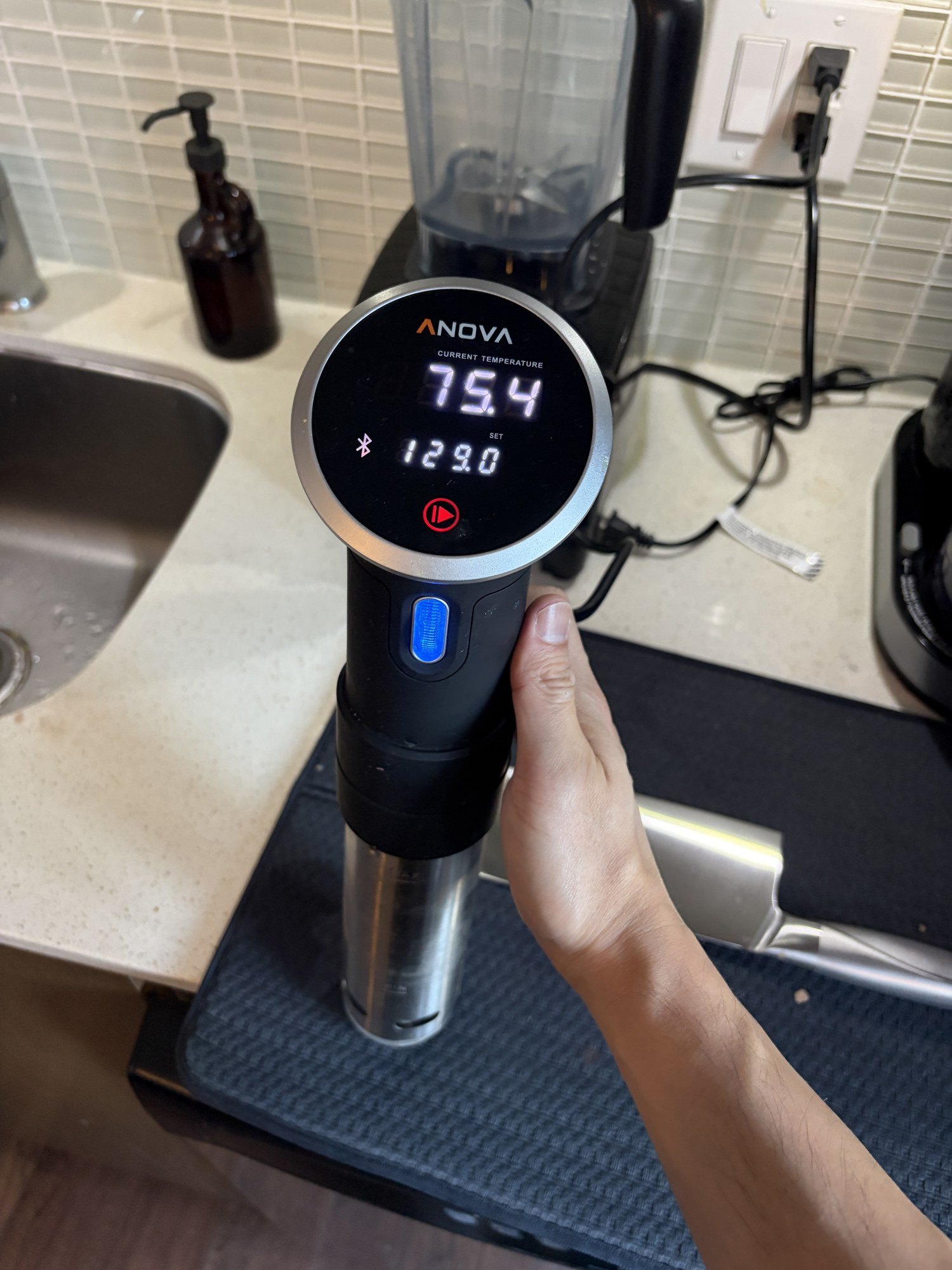 Anova Sous Vide Precision Cooker