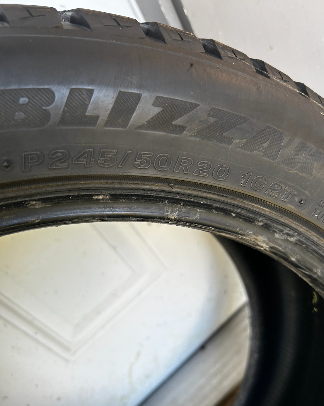 BRIDGESTONE BLIZZAK SNOW TIRES P245/50R20 - photo 2