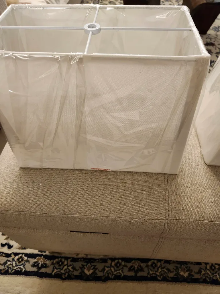 Set of 2 White Fabric Lamp Shades - photo 2