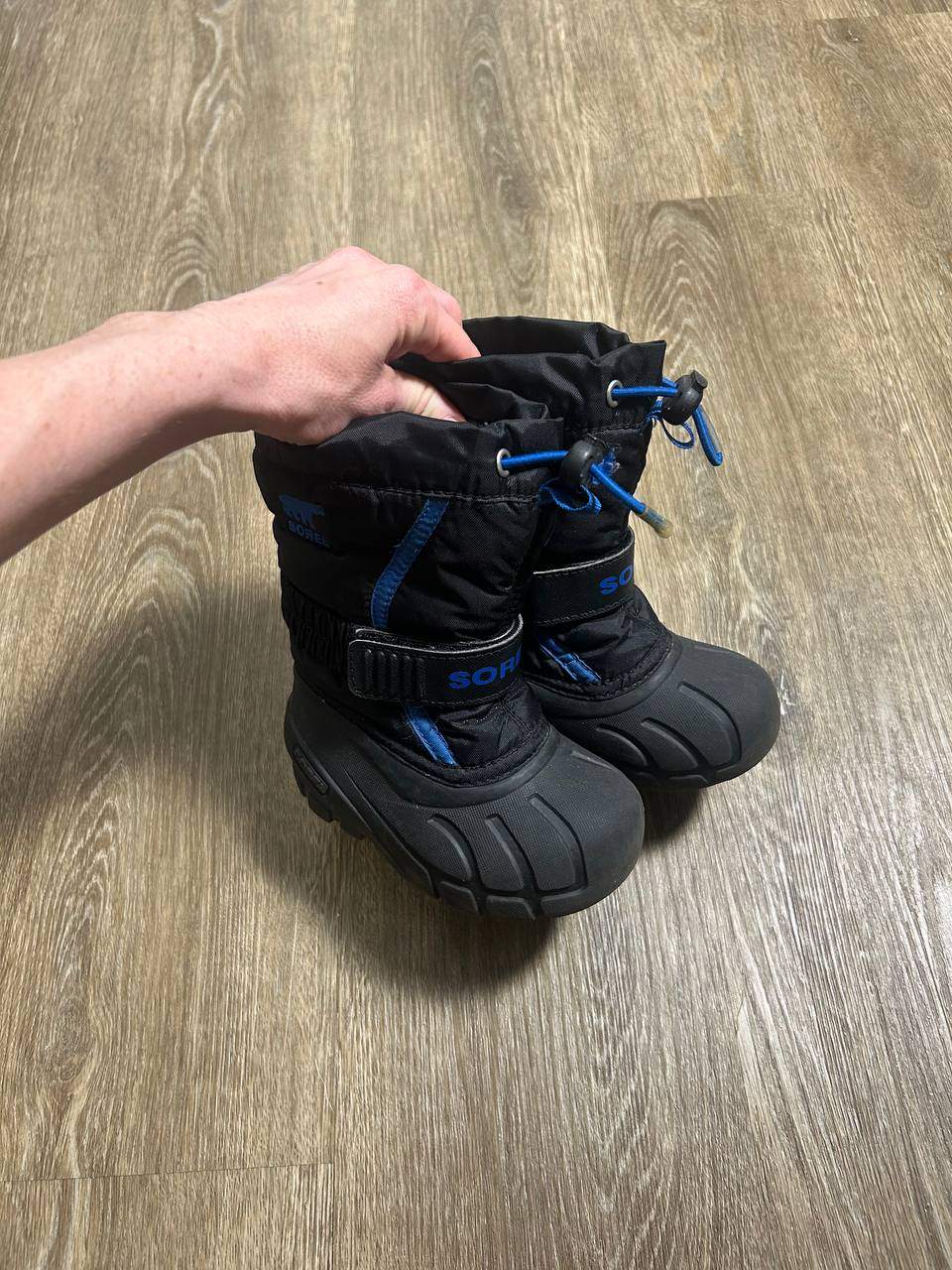 Sorel Kids winter Boots Size 7