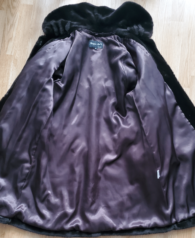 Beautiful Fur coat - Blackish-Dark-Brown Faux - NEW! - photo 4