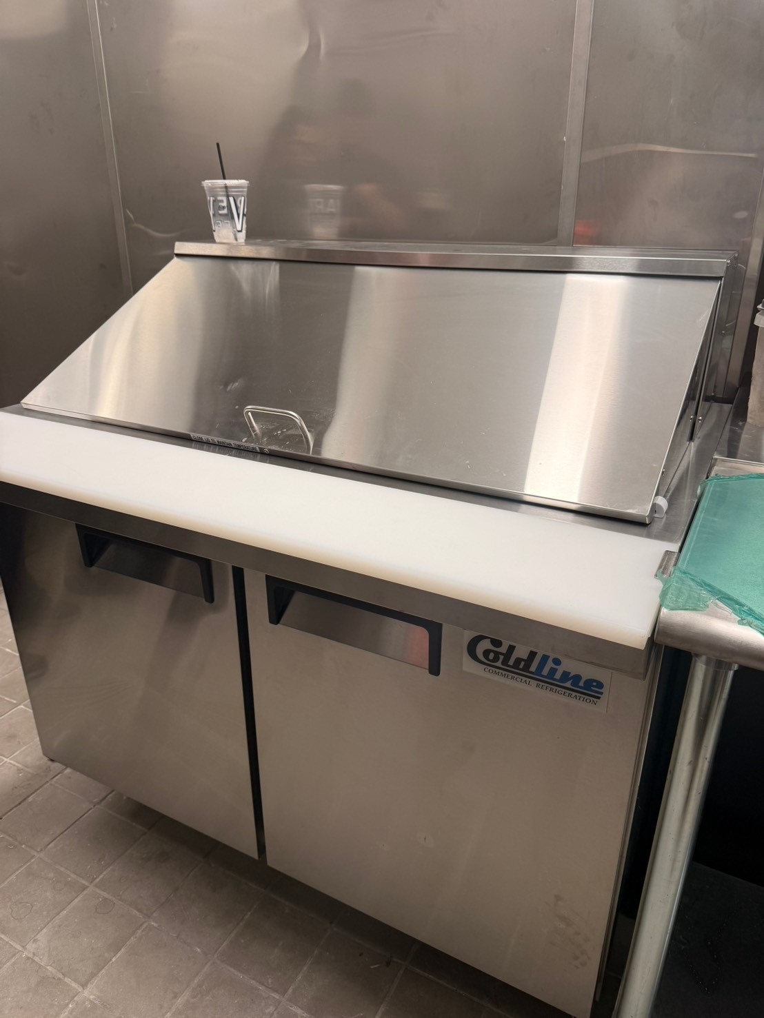 Coldline SMP48 – 48" Mega Top Refrigerated Sandwich Prep Table