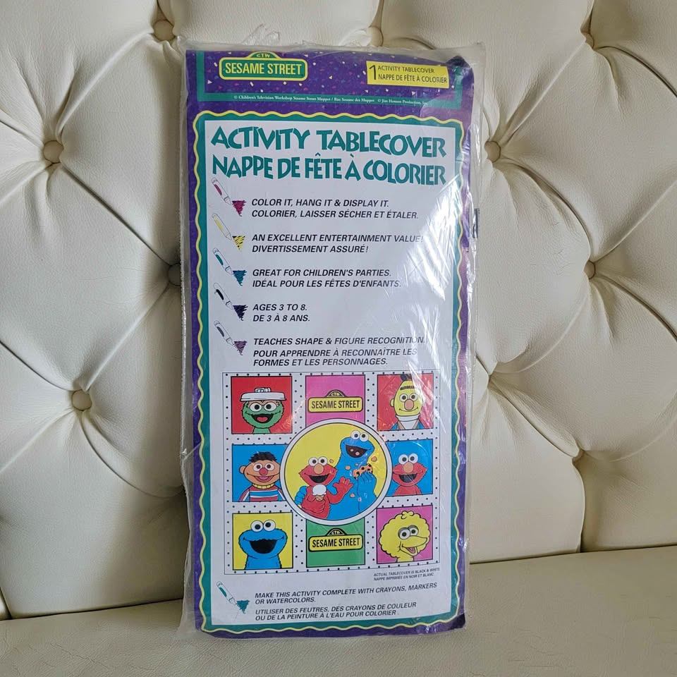 Sesame Street activity coloring tablecover sealed