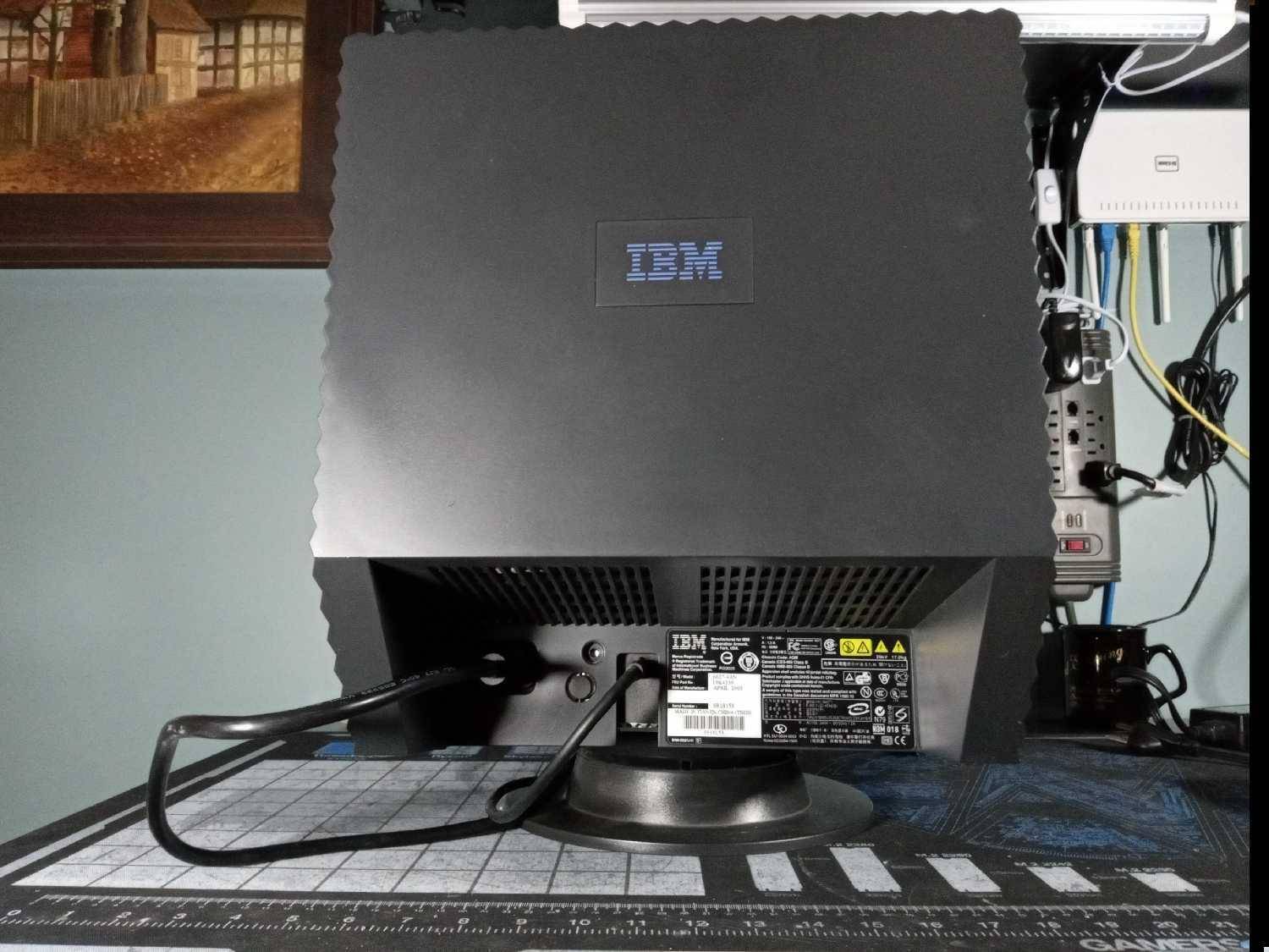 Vintage IBM G78 CRT Monitor Stealth Black - photo 2
