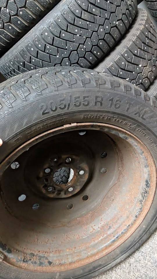 Gislaved Nord Frost 200 Winter Tires 205/55 R16 - photo 2