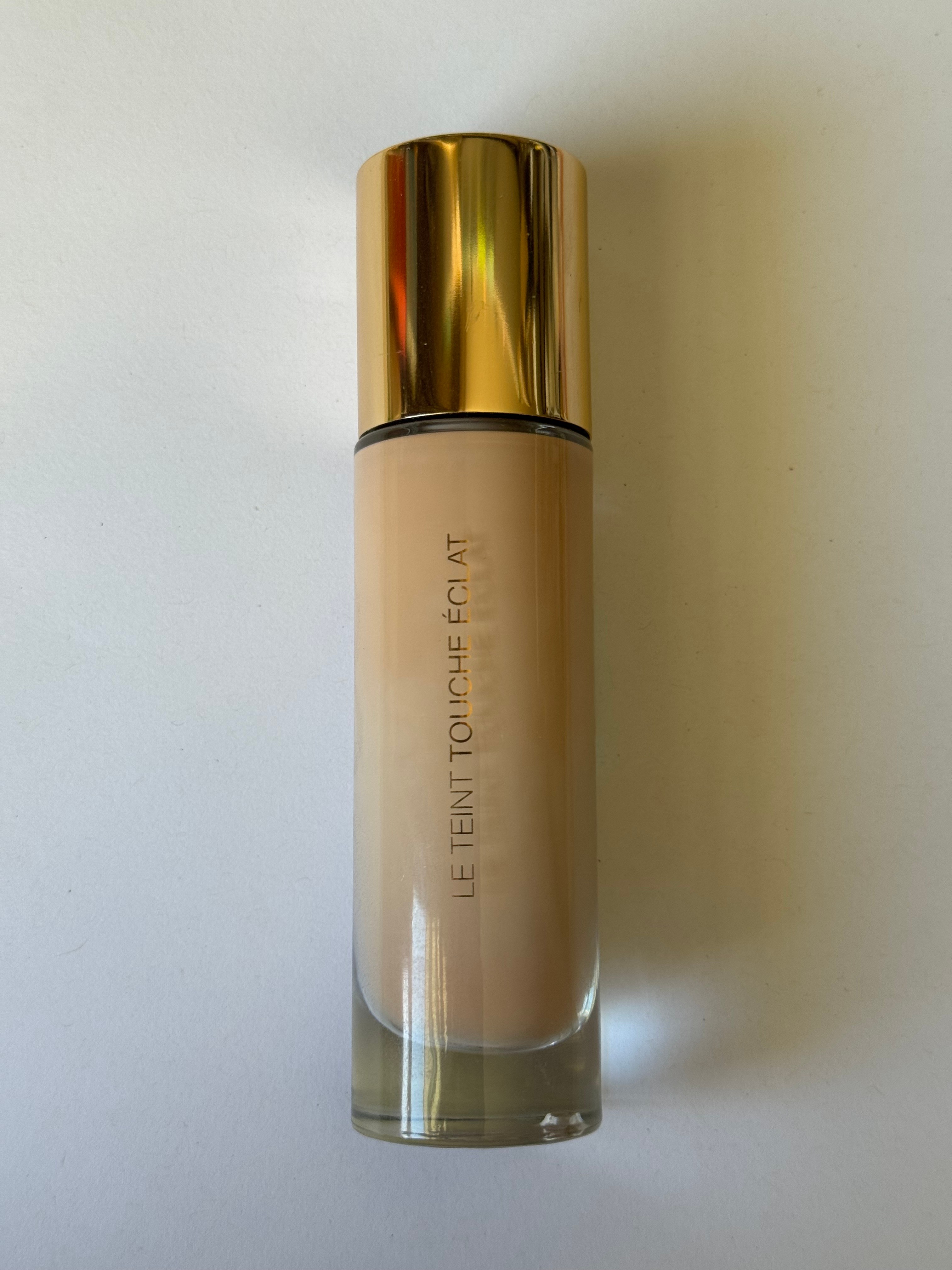 YSL Le Teint Touche Éclat Foundation, Shade B10, Older Packaging - photo 2