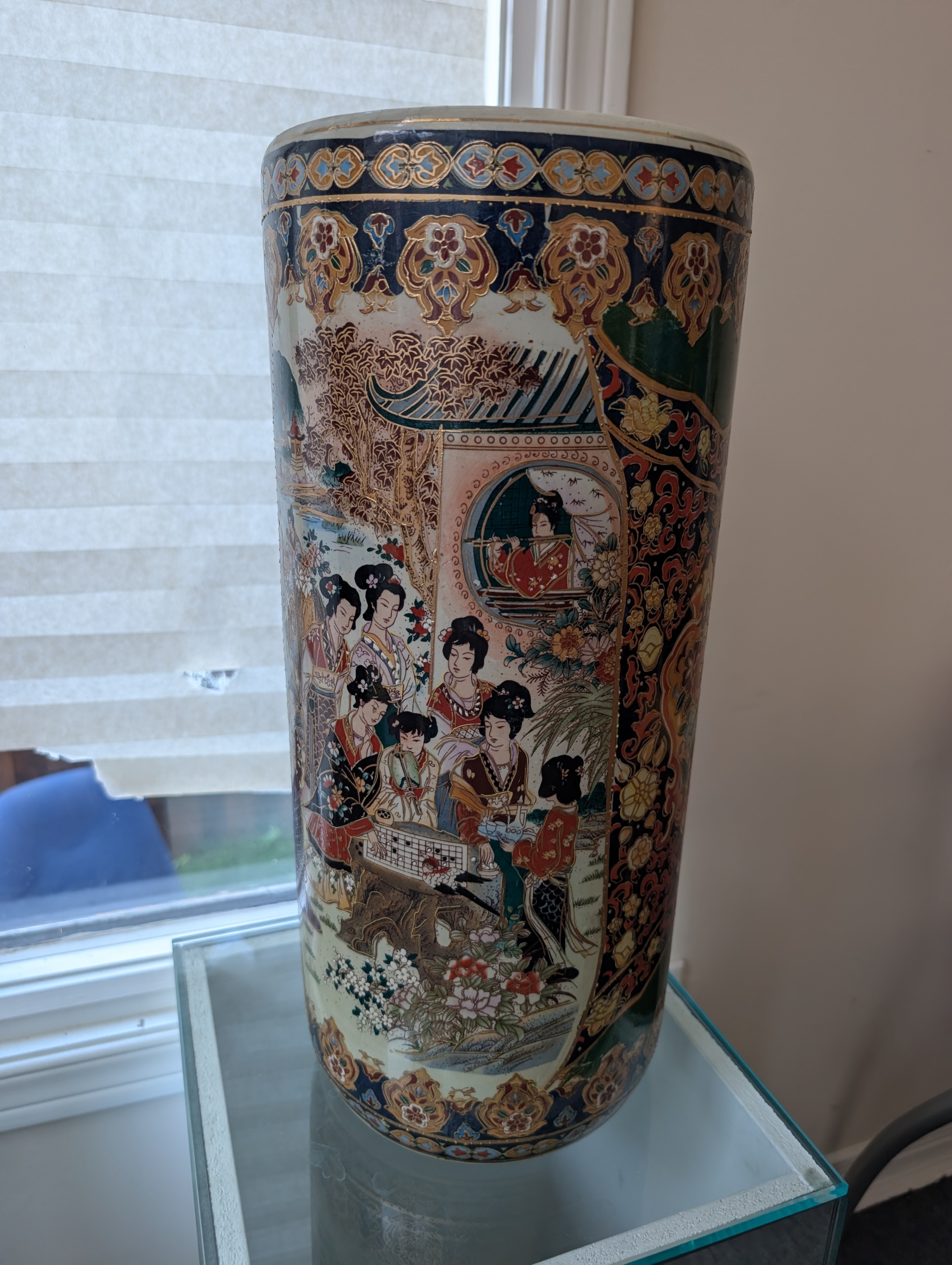 Asian-style Ceramic Floor Vase - photo 2
