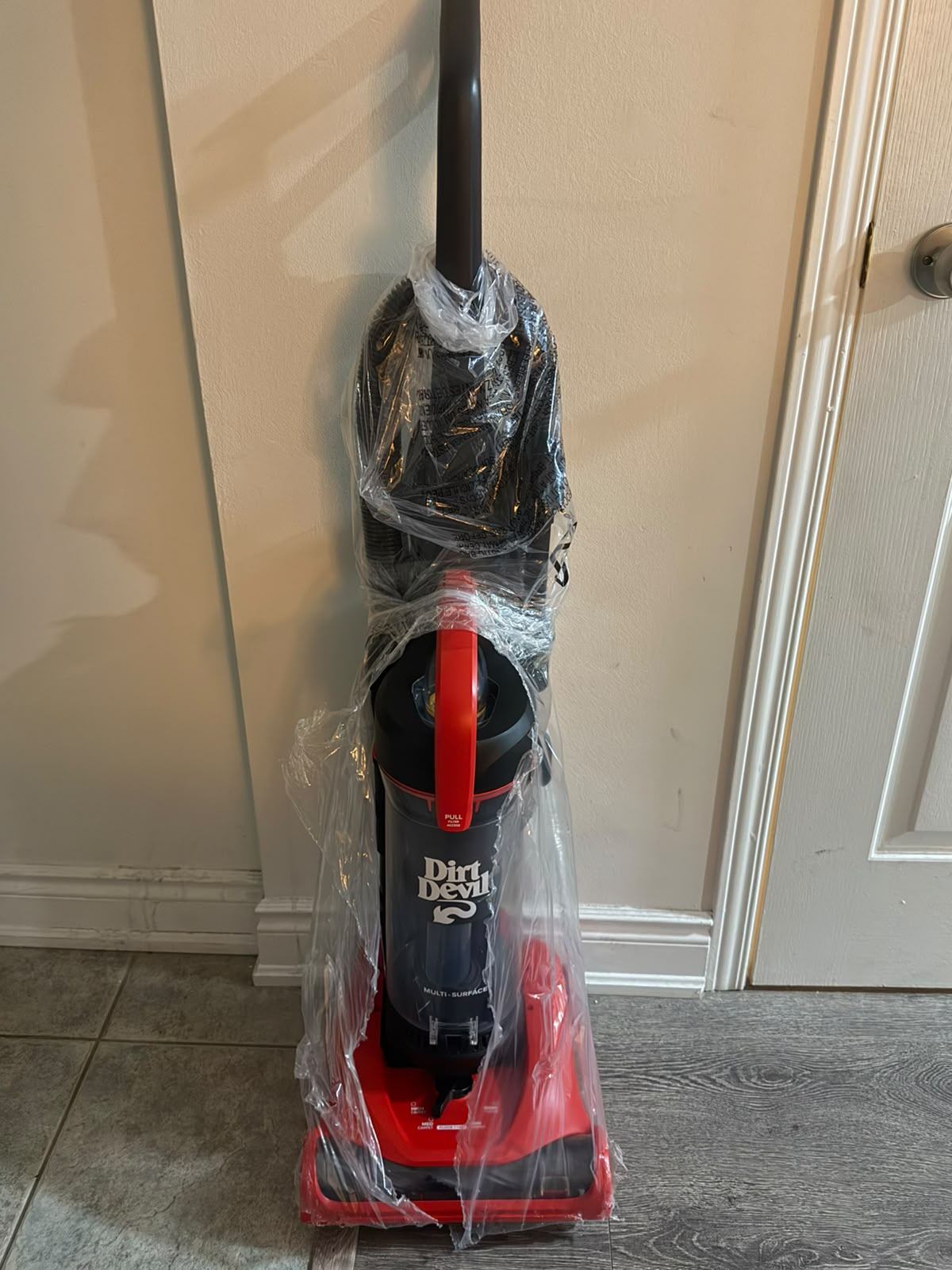 Dirt Devil Endura Reach Bagless Upright Vacuum - photo 2