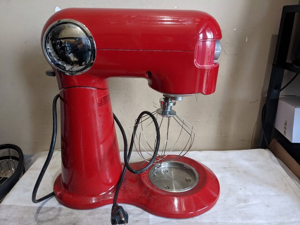 Cuisinart Stand Mixer - parts only