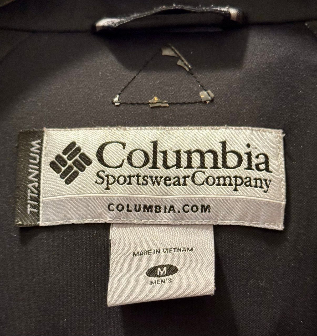 Columbia Titanium Men’s Jacket – Black with Red Zippers - photo 3