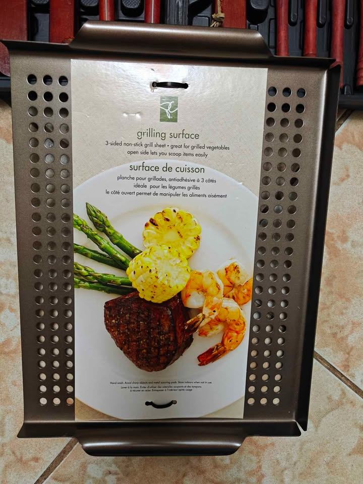 6-Piece BBQ Grilling Bundle - photo 3