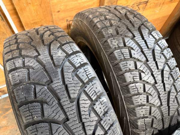 SET of 215/70/16 M+S 100T Hankook Ipike RW11 with 90% tread - photo 3