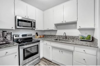 Amazing Wychwood area Apartment for Rent - photo 3