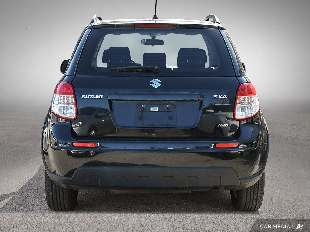 2013 Suzuki SX4 - photo 5