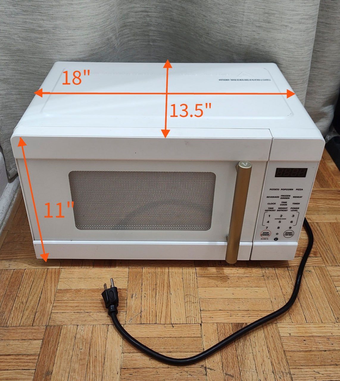 Vida by Paderno Microwave 0.9 Cu. Ft. - White & Gold - photo 2