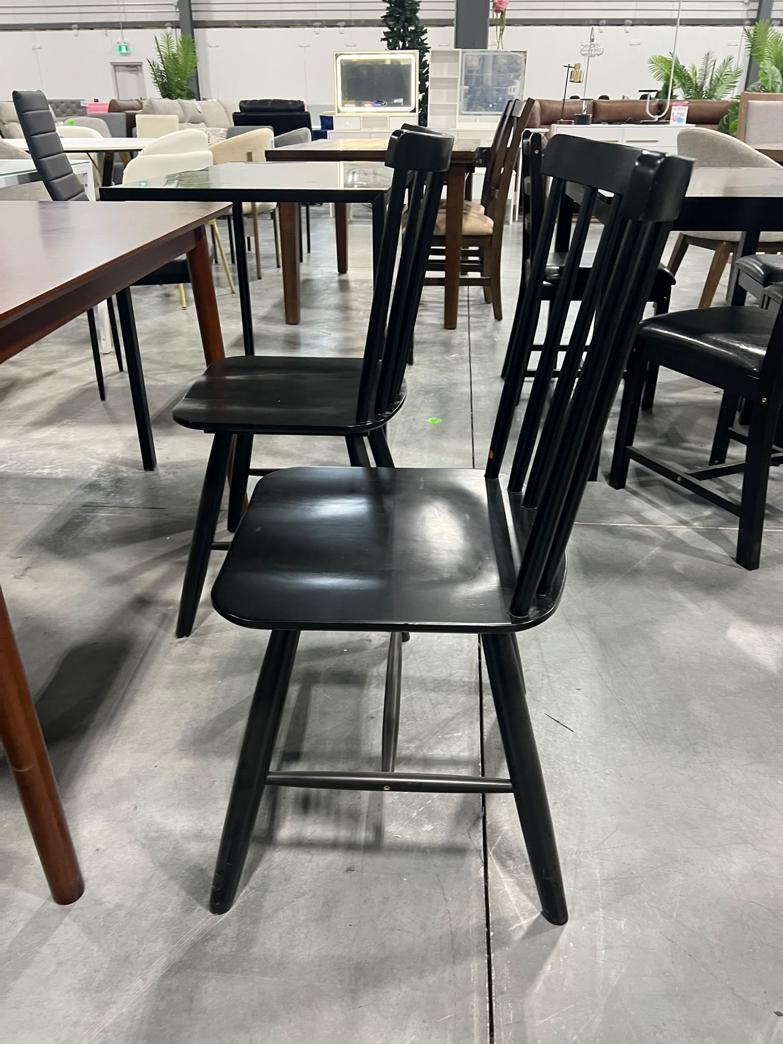 Solid Wood Dining Chairs $139 Set of 4 🪑 Brand New - photo 2